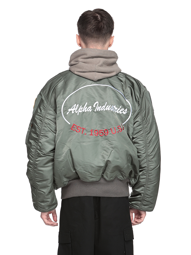 Alpha Industries（アルファ・インダストリーズ） ALPHA INDUSTRIES