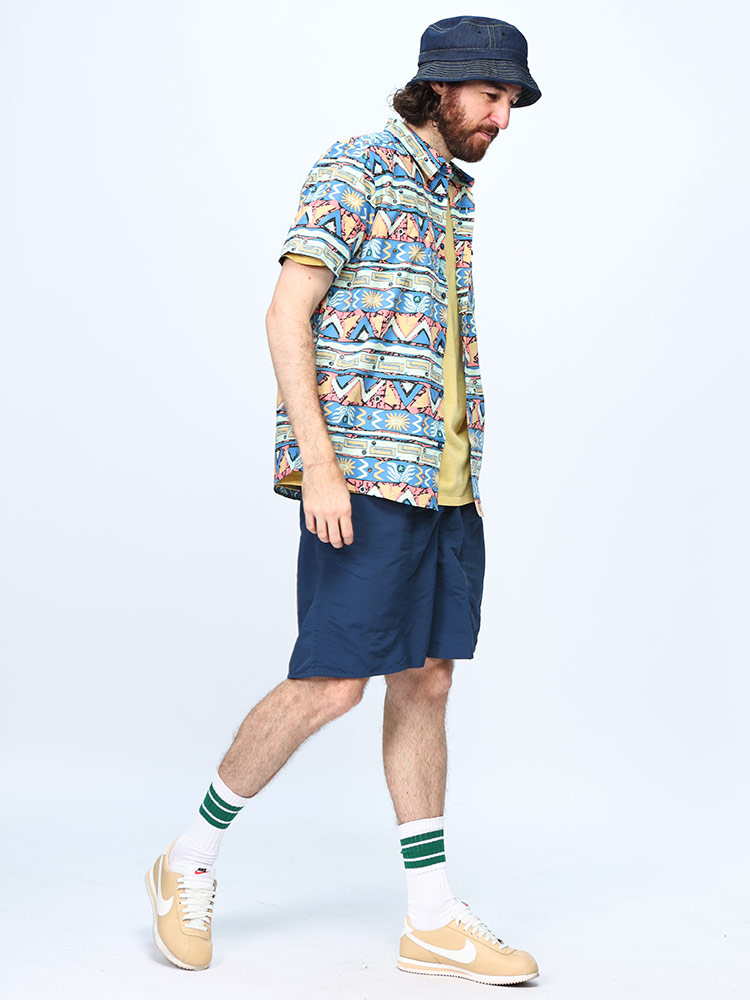 patagonia（パタゴニア） Tシャツ オーガニックコットン 総柄 ボタン