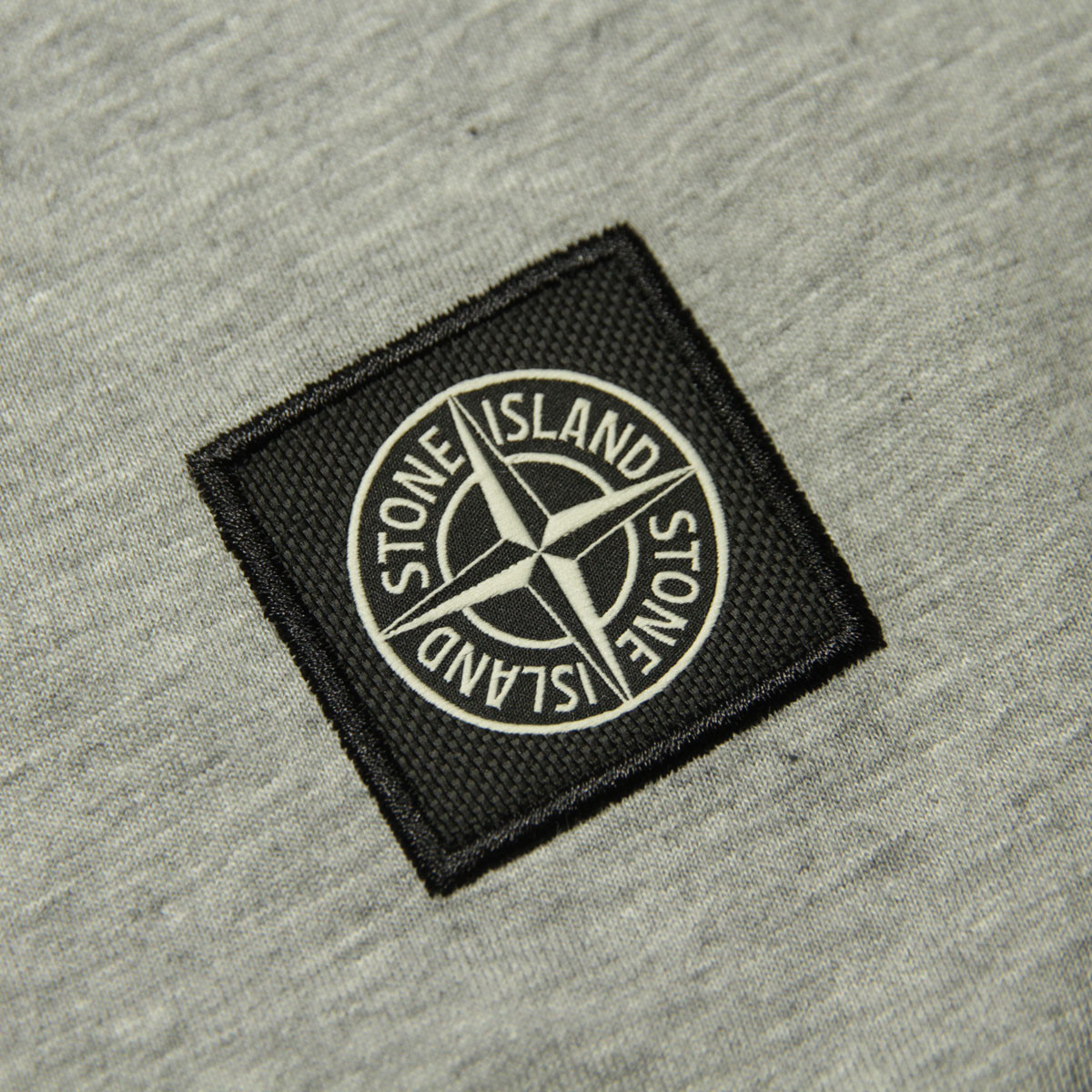 STONE ISLAND（ストーン アイランド） 【ボーナスストア 誰でも+5% 5