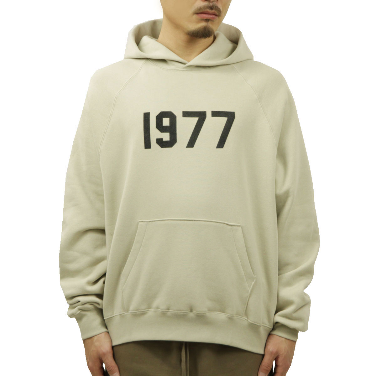 フィアオブゴッド fog essentials パーカー メンズ 正規品 FEAR OF GOD