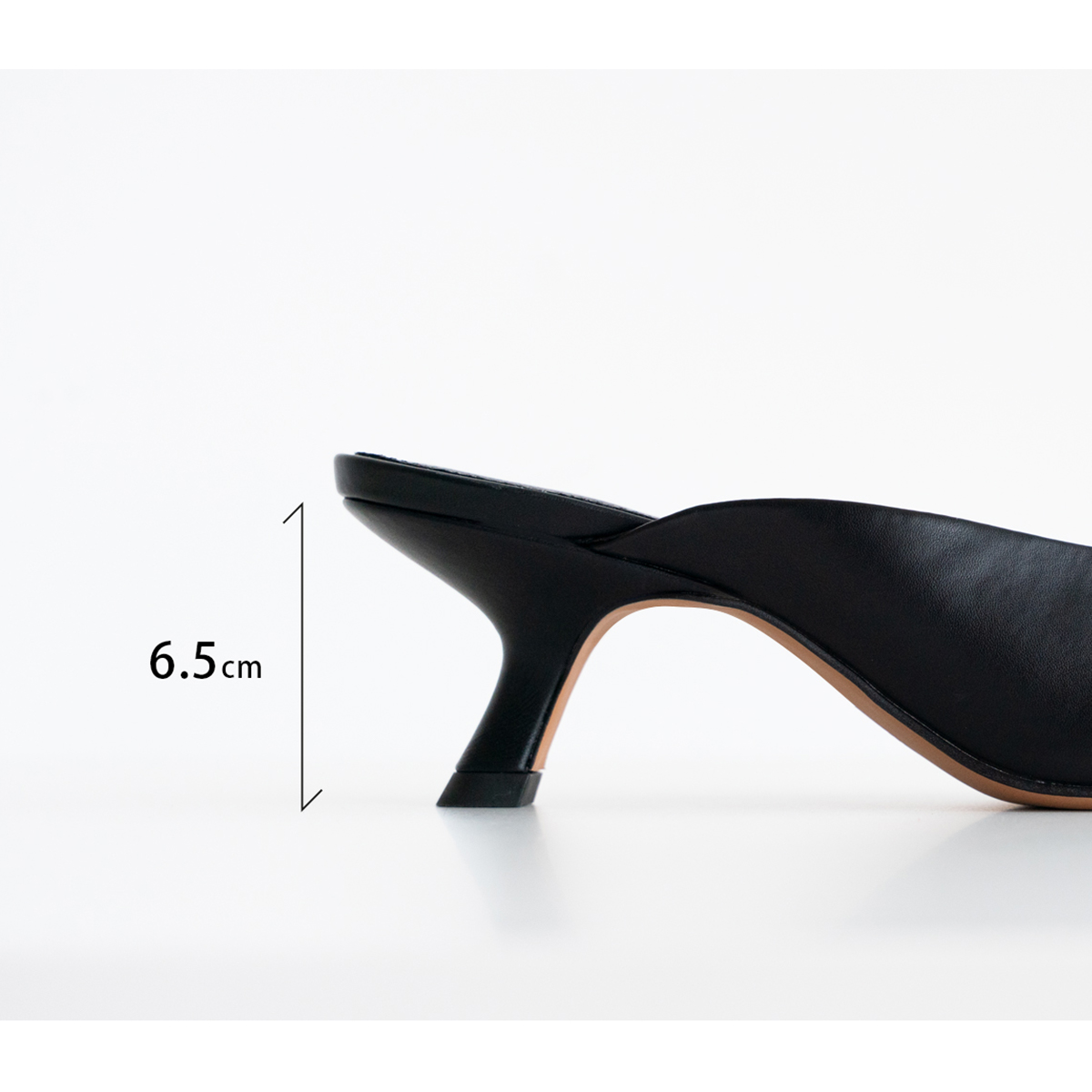 スクエアトゥ ミュールサンダル レディース 6.5cm ヒール 美脚見え