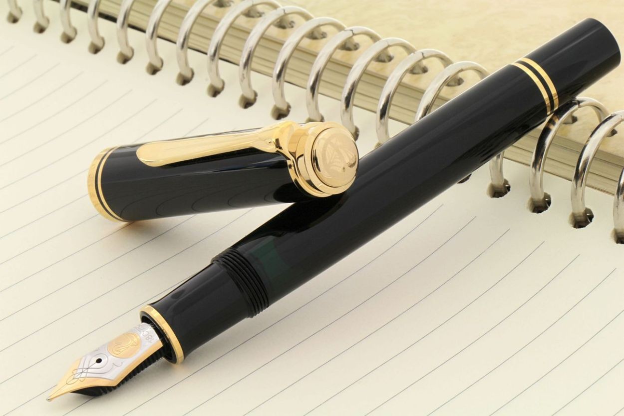 Pelikan（ペリカン） 万年筆 スーベレーン M800 ブラック 即日