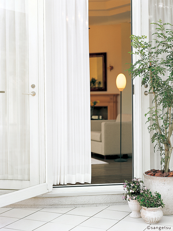 遮光カーテンです サンゲツ（SANGETSU） オーダー遮熱/ミラーレースカーテン SC7676