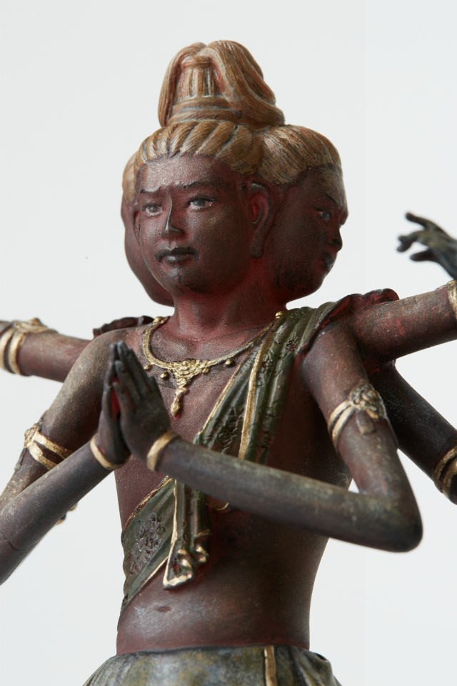 阿修羅 | あしゅら 約180(H)×110(W)×61(D)mm 220g イスム TanaCOCORO