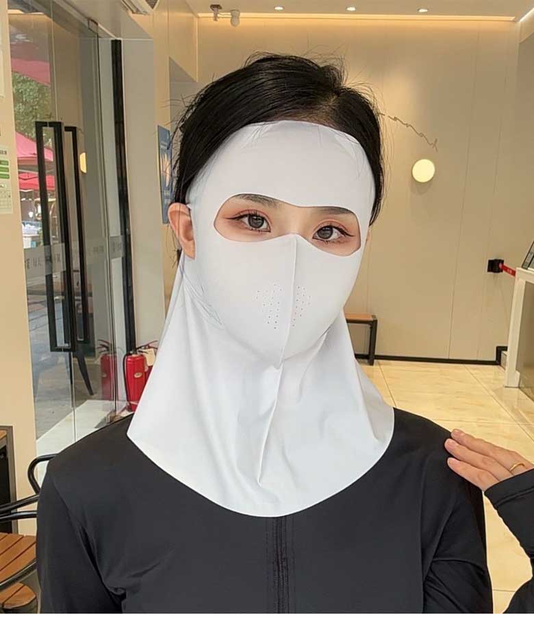 すっぴん日よけフェイスカバー