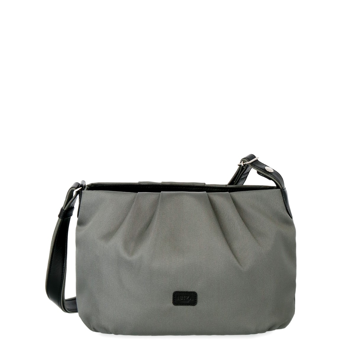 美品　イビサ　ショルダーバッグ　ナイロン×レザー　日本製　ブラック イビサ公式 ショルダー 斜めがけ バッグ ナイロン 使いやすい M サイズ