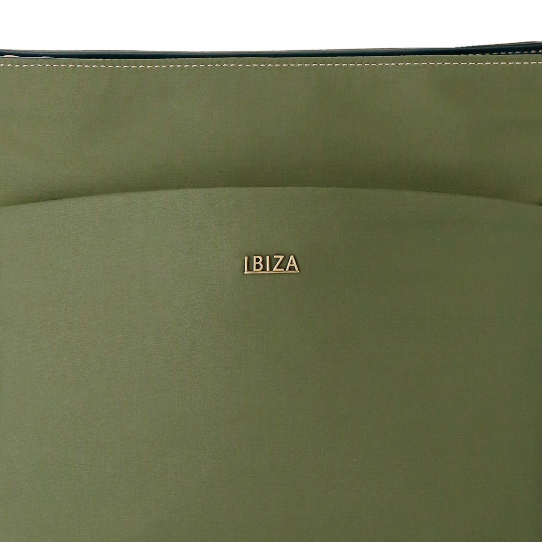 美品 イビザ IBIZA ☆ レザー ボディバッグ 日本製 A4OK ショルダー IBIZA - 美品 イビザ IBIZA ☆ レザー ボディバッグ 日本製 A4OK