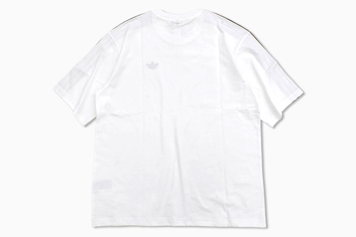 adidasアディダスのTシャツ Adicolor 3 Stripes Oversized08