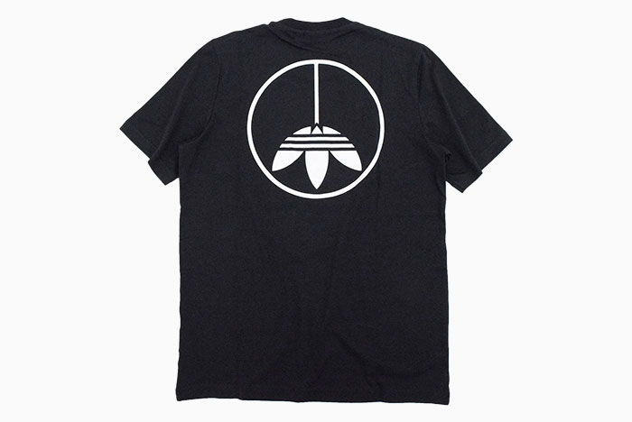 正品★adidas グラフィックユナイテッドTシャツ 地球Tシャツ セール】ブースト半袖グラフィックTシャツ / アディダス adidas