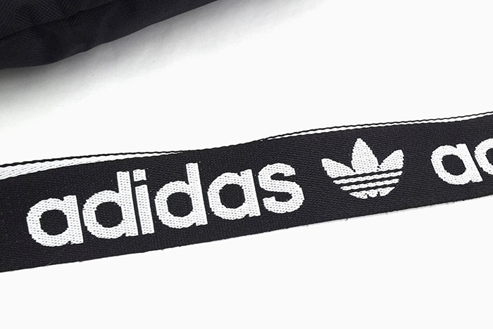 アディダス ウエストバッグ adidas AC オリジナルス ( AC Waist Bag Originals ウエストポーチ ヒップバッグ ボディーバッグ  HK2633 ) :ADI-HK2633:ice field - 通販 - Yahoo!ショッピング