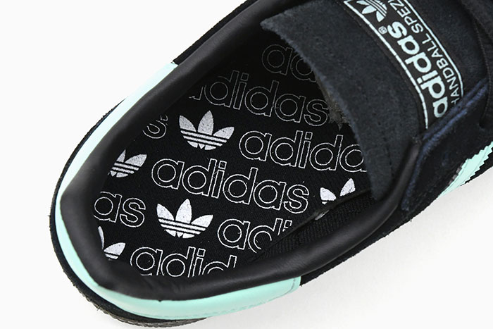 adidas Originals アディダス スニーカー レディース & メンズ