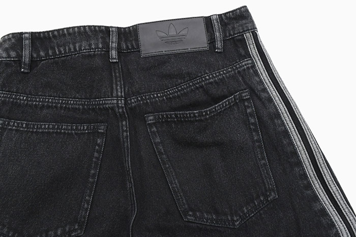 adidas Originals アディダス パンツ メンズ ブラック デニム FB