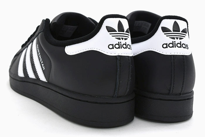 adidas Originals アディダス スニーカー レディース & メンズ