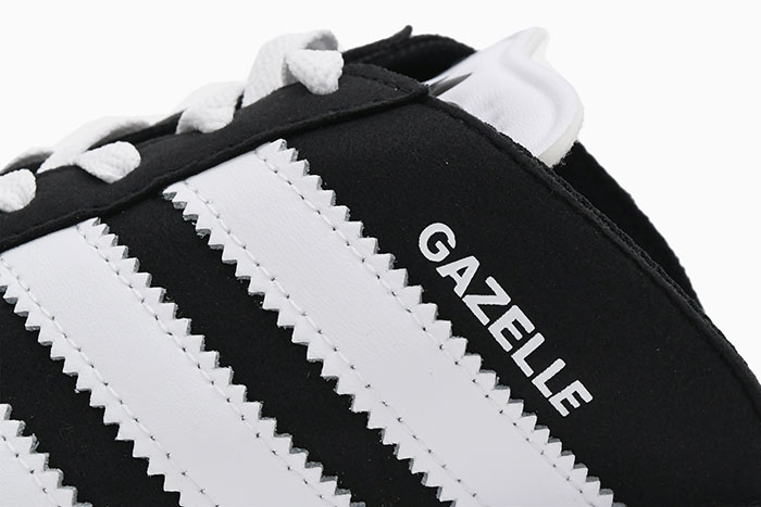 adidasアディダスのサンダル WOMENS GAZELLE BEACH07