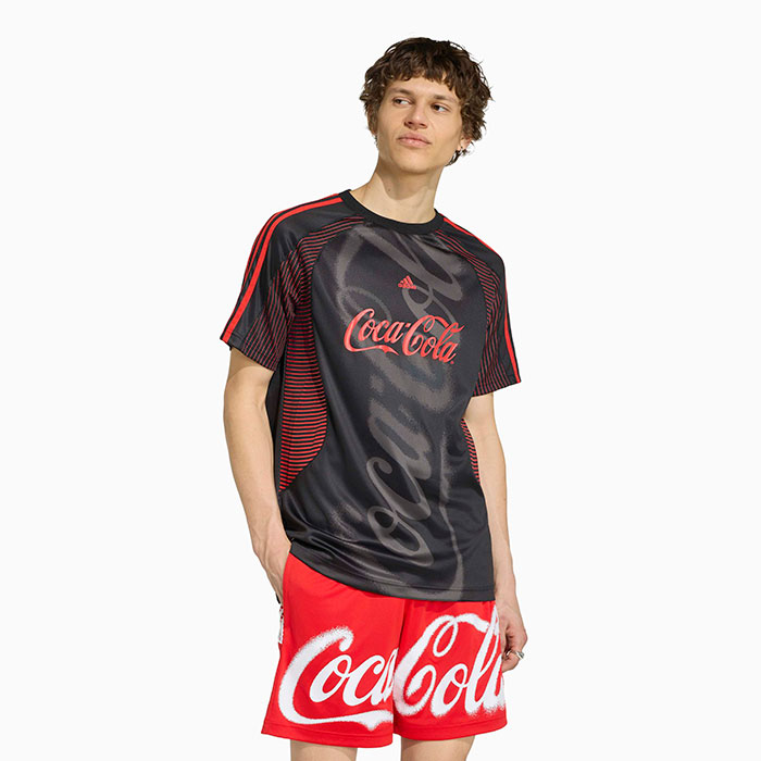 adidasアディダスのカットソー Coca-Cola Teamgeist 26 Jersey Crew02
