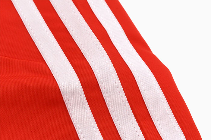 adidasアディダスのジャケット Coca-Cola Nylon Parka12