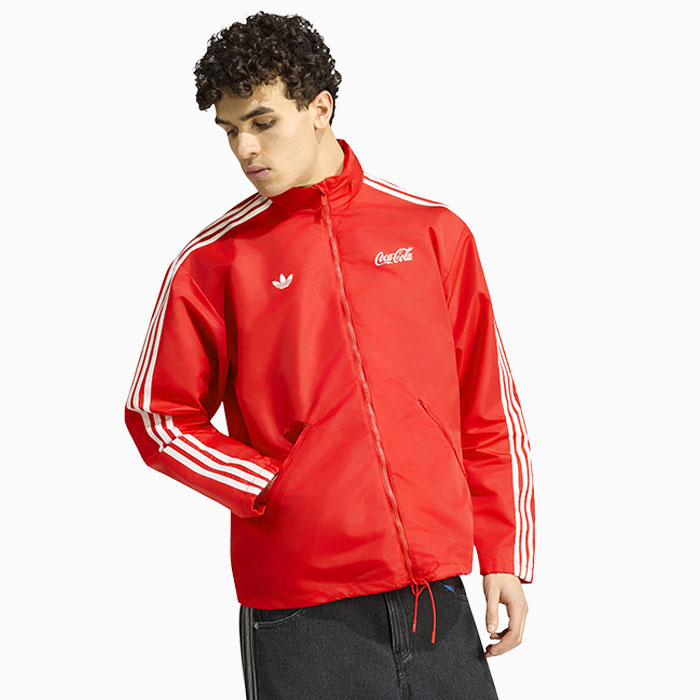 adidasアディダスのジャケット Coca-Cola Nylon Parka02
