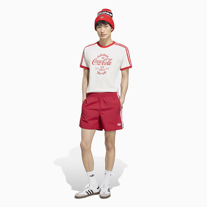 adidasアディダスのTシャツ Coca-Cola Cali01