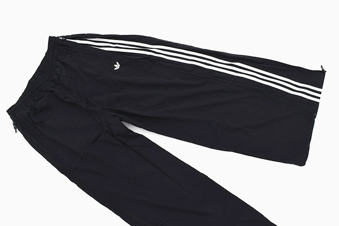 adidasアディダスのジャージ Oversize Super Star Track Pant12