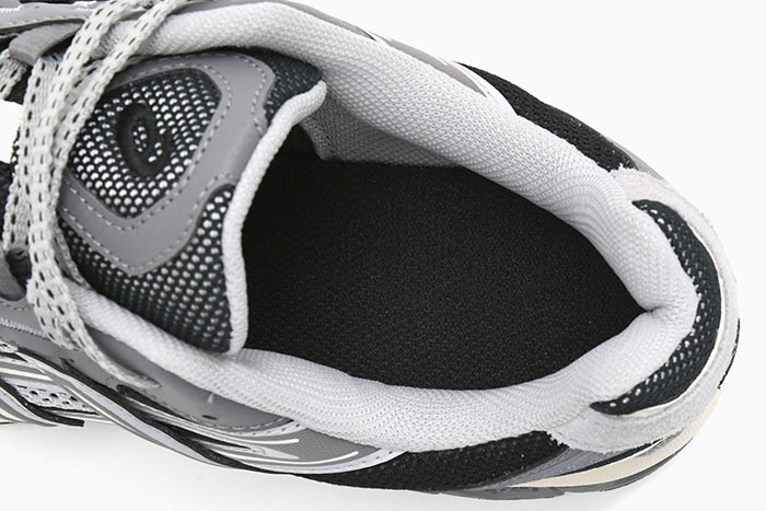 ASICS（アシックス） スニーカー メンズ 男性用 ゲルソノマ TR62 Black