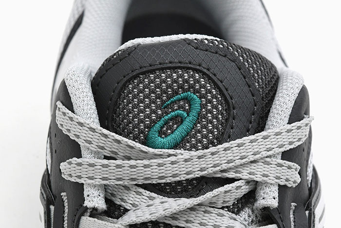 ASICS（アシックス） スニーカー メンズ 男性用 ゲルソノマ TR62