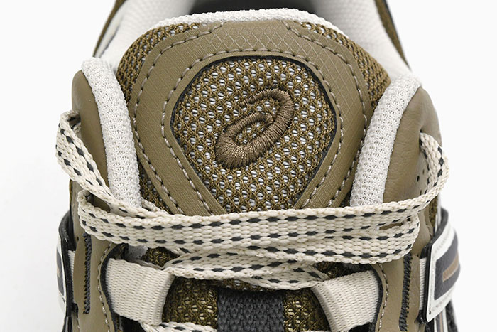ASICS（アシックス） スニーカー メンズ 男性用 ゲルソノマ TR62 Clay