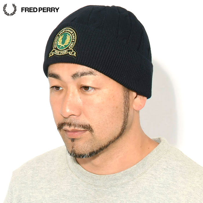 FRED PERRY（フレッドペリー） ニット帽 テニス バッジ ケーブル