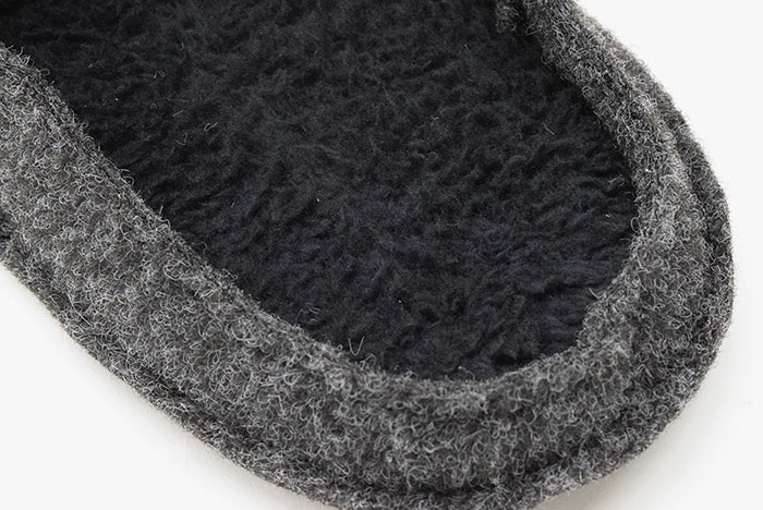 crocsクロックスのサンダル CLASSIC SLIPPER06