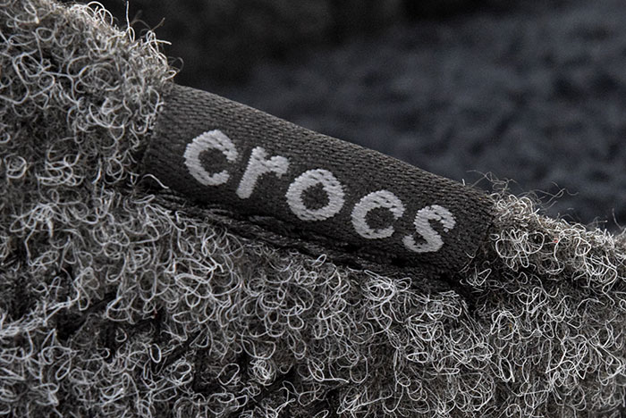 crocsクロックスのサンダル CLASSIC SLIPPER08