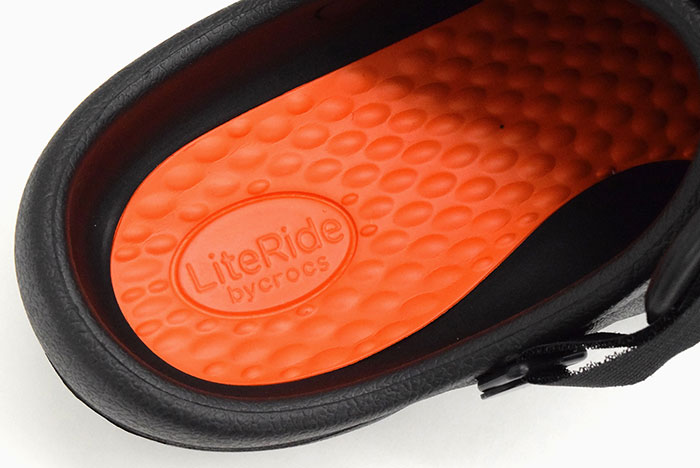 crocsクロックスのサンダル BISTRO PRO LITERIDE CLOG09