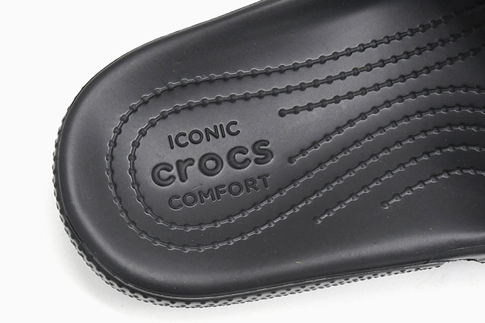 crocsクロックスのサンダル スライド05