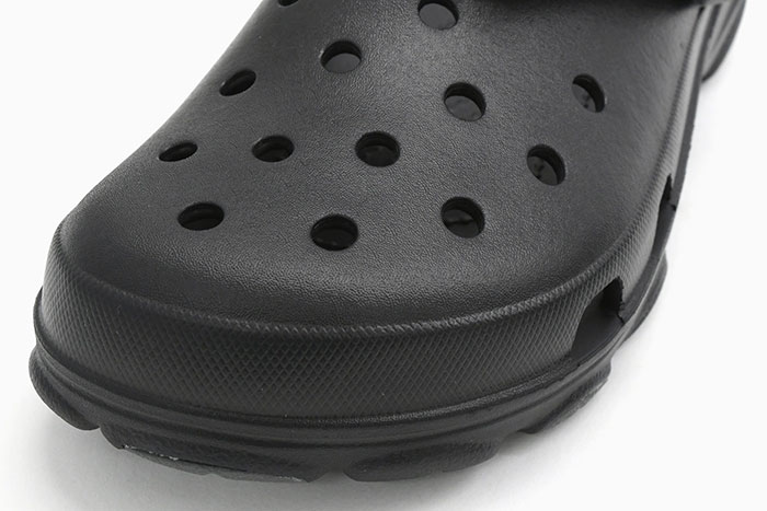 crocsクロックスのサンダル クラシック オール テレイン クロッグ07