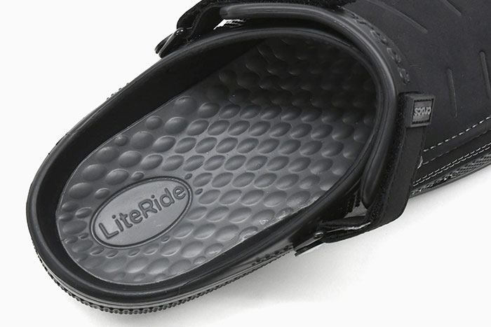 crocsクロックスのサンダル YUKON VISTA II LITERIDE CLOG09