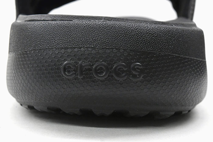 crocsクロックスのサンダル YUKON VISTA II LITERIDE SANDAL05