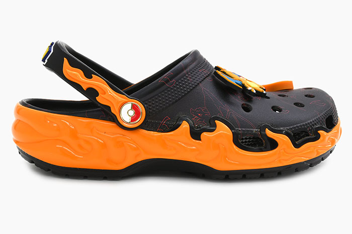 crocsクロックスのサンダル POKEMON VERSUS CLOG11