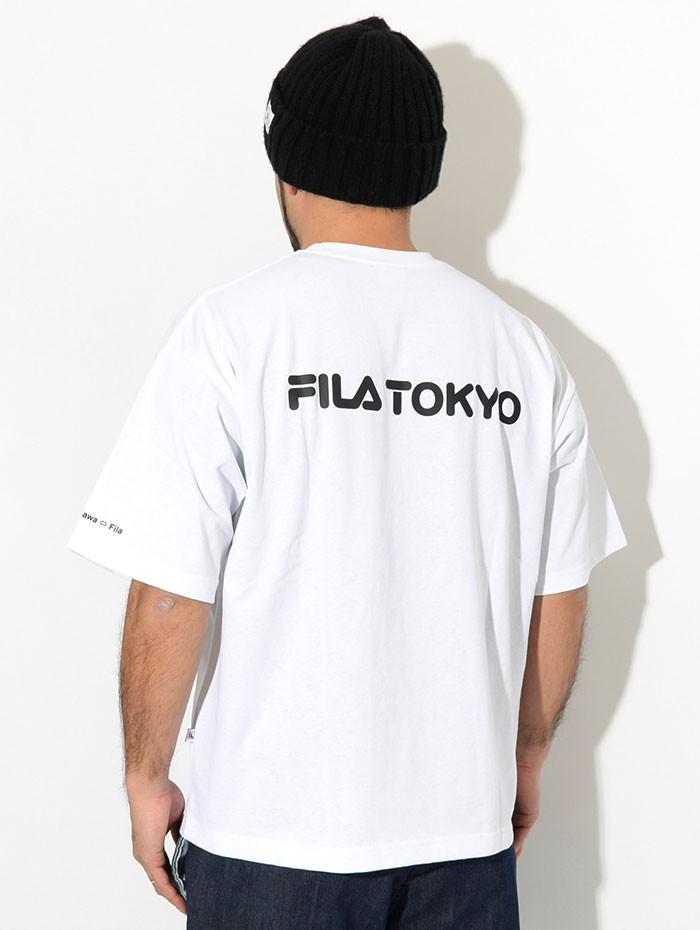 【20%OFF】フィラ Tシャツ 半袖 FILA メンズ 三澤 亮介 FM9848 トウキョウ コラボ ( Ryosuke Misawa FM9848  Tokyo S/S Tee HERITAGE FM9848 )