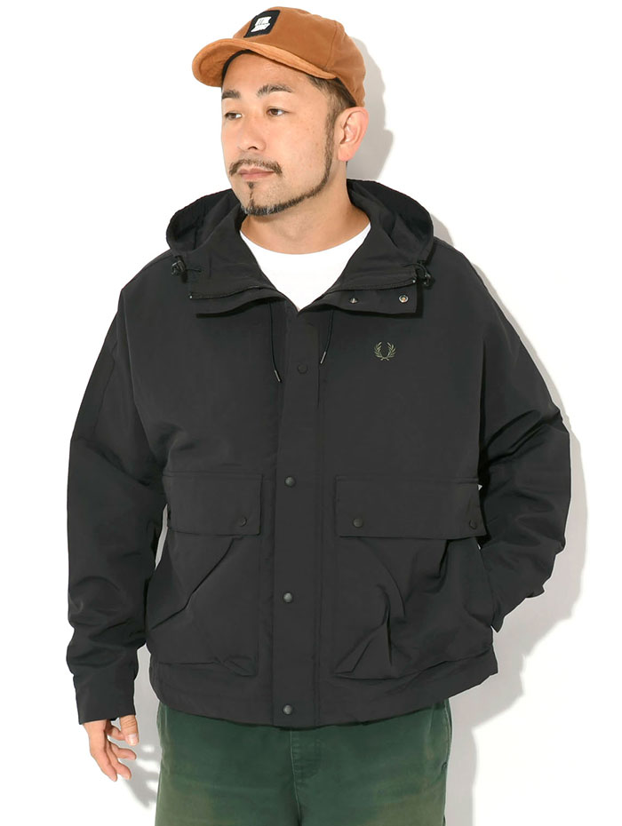 フレッドペリー ブラック ジップアップジャケット FRED PERRY（フレッドペリー） ジップアップジャケット J2660 The