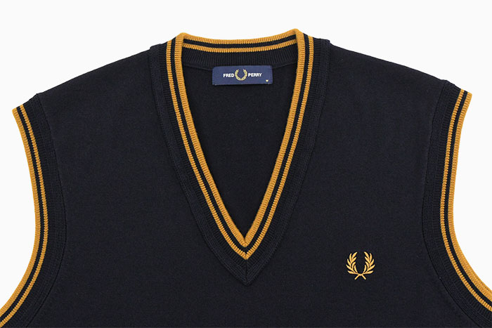 FRED PERRY（フレッドペリー） ベスト メンズ ティップド Vネック