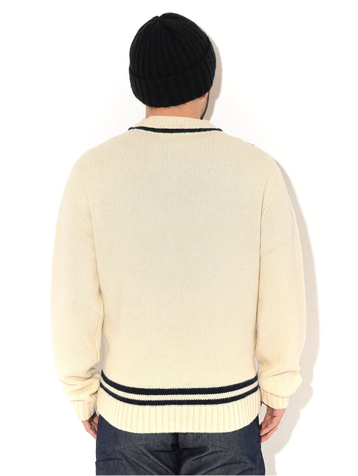 フレッドペリー　Stripe Detail V-Neck Knit FRED PERRY（フレッドペリー）の「Stripe Detail V-Neck Knit