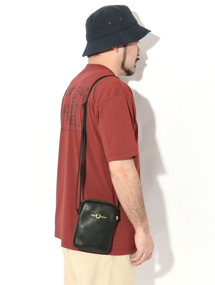 FRED PERRY フレッドペリー ショルダーバッグ タンブル レザー