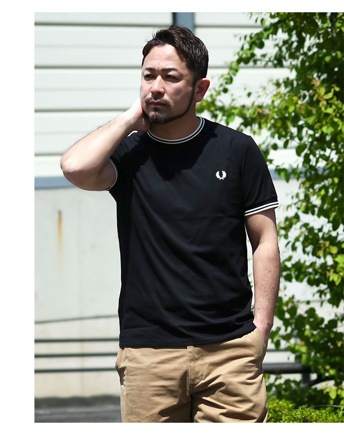 FRED PERRYフレッドペリーのTシャツ Twin Tipped02