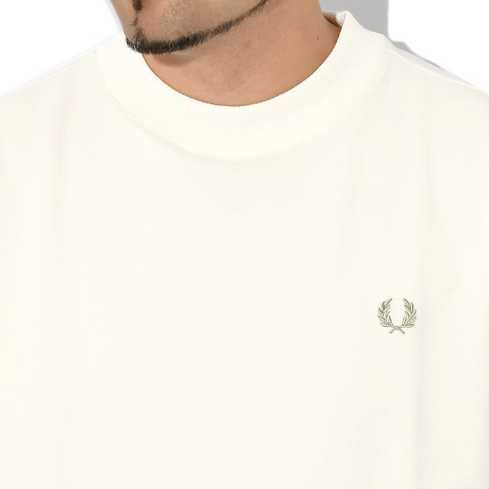 FRED PERRY コットンボクシーポケTシャツ FRED PERRY コットンボクシーポケTシャツ