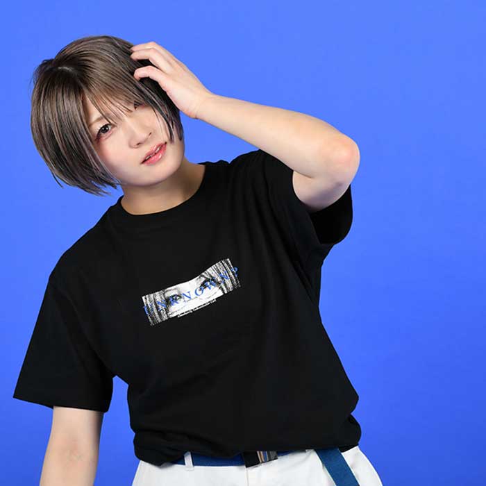HTML03 10月上旬発送予定 HTML ZERO3×STARDOM 安納サオリ コラボ T