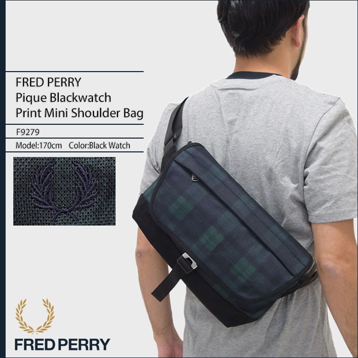 フレッドペリー FRED PERRY ショルダーバッグ ピケ ブラック