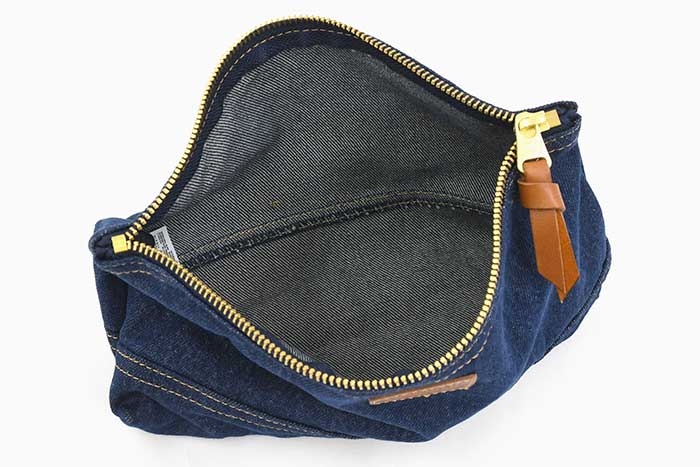 Levisリーバイスのポーチ Small Pouch06