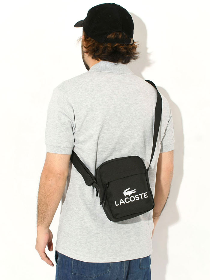 【未使用】ラコステ LACOSTE バーティカルカメラバッグ LACOSTE（ラコステ） ショルダーバッグ LACOSTE NU5181ZT バーティカル
