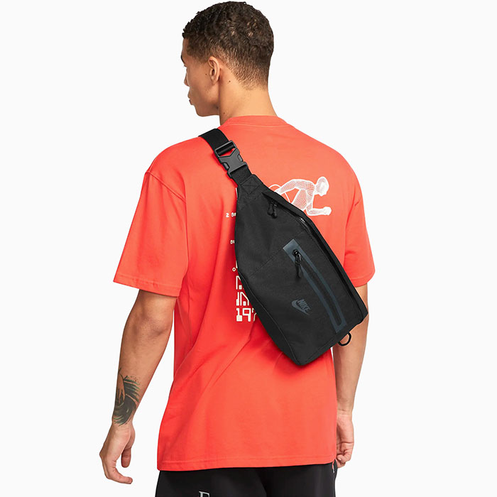 ナイキ NIKE ボディバッグ エレメンタル PRM パック ブラック NIKE ナイキ ウエストバッグ エレメンタル PRM ウエスト パック