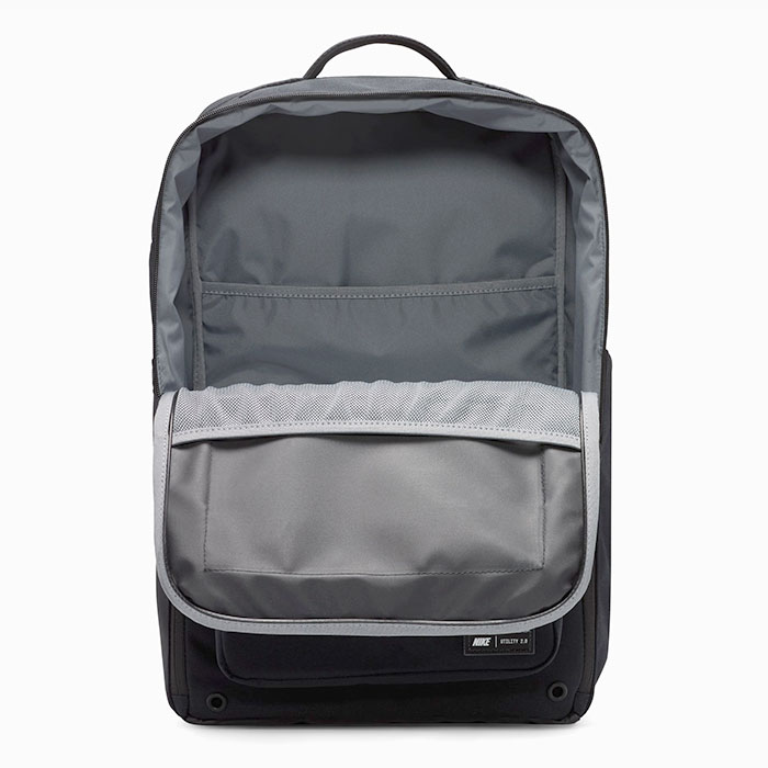 ナイキ リュック NIKE ユーティリティ スピード 2.0 バックパック ブラック ( Utility Speed 2.0 Backpack  Black Bag バッグ Daypack デイパック FN4106-010 ) : nke-fn4106-010 : ice field - 通販  - Yahoo!ショッピング