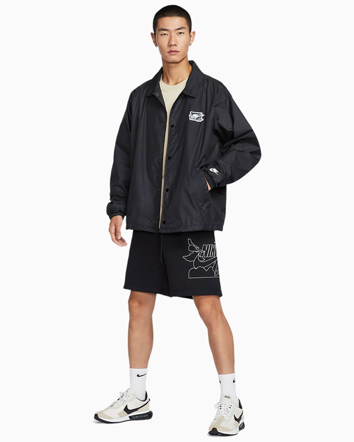 NIKEナイキのジャケット Club Bolt Coach JKT07