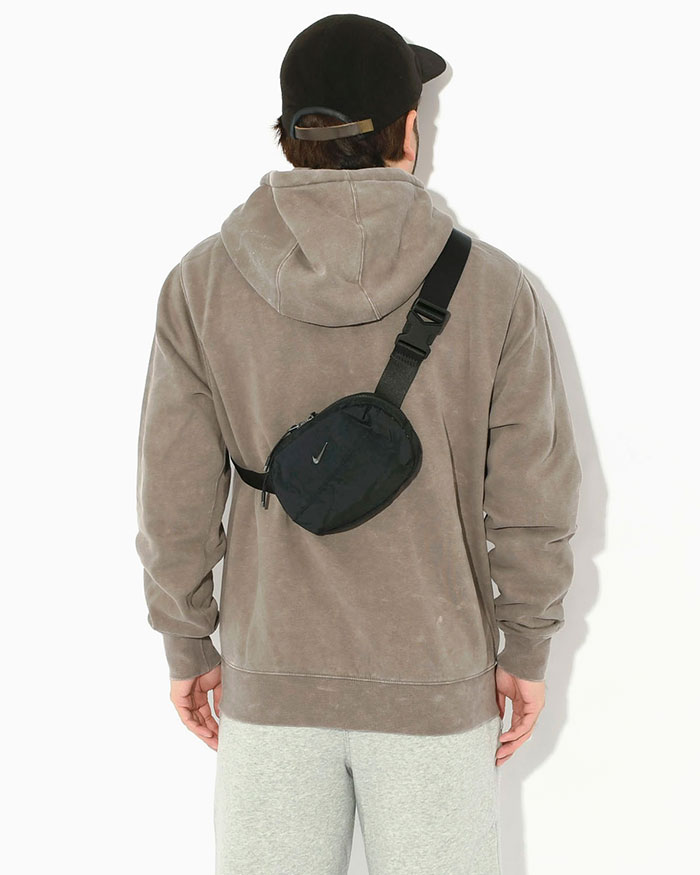 NIKE（ナイキ） ウエストバッグ オーラ ウエスト パック ブラック